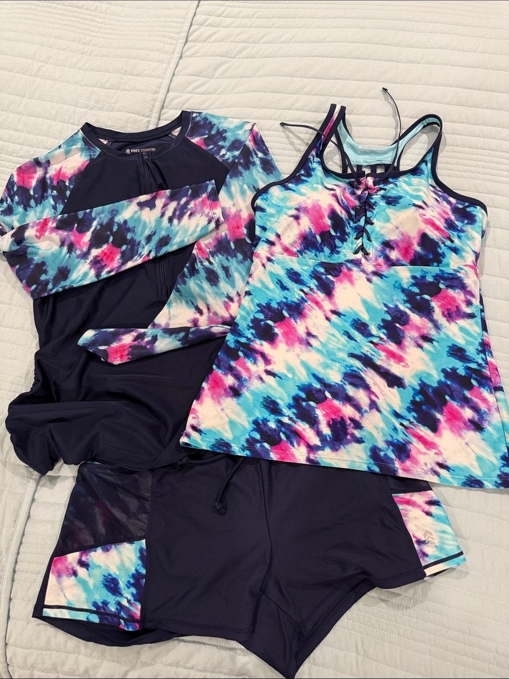 Free Country Tie-Dye Print Tankini Set with Navy Accents